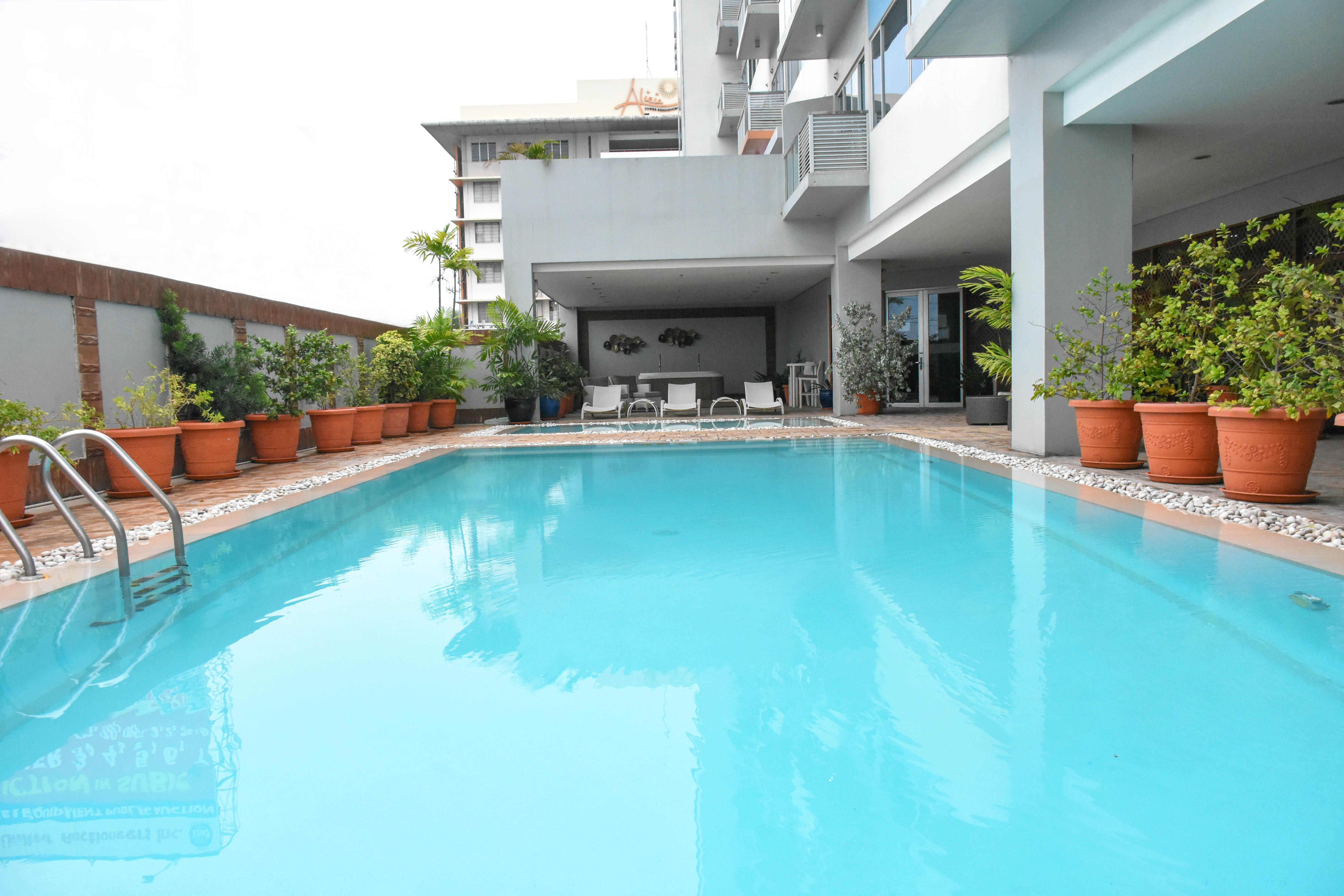 Alicia Apartelle Aparthotel Cebu Екстериор снимка