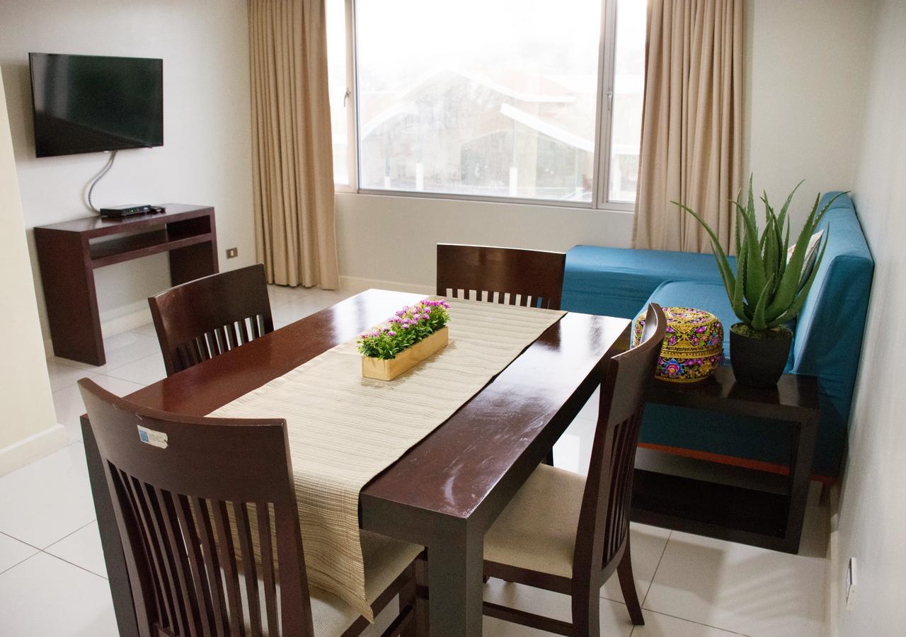 Alicia Apartelle Aparthotel Cebu Екстериор снимка